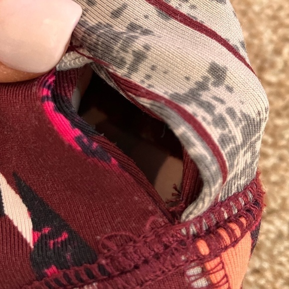 New York & Company Multicolor Athletic Pull On Leggings Size Medium - Picture 4 of 10